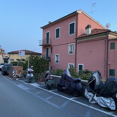 Amazing Apartment Tellaro Exterior photo